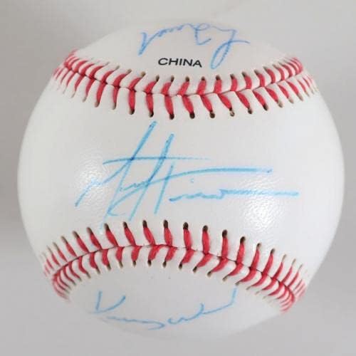 Greg Maddux, Sürahi Mark Prior ve Kerry Wood Cubs ile Beyzbol İmzaladı-COA JSA - İmzalı Beyzbol Topları